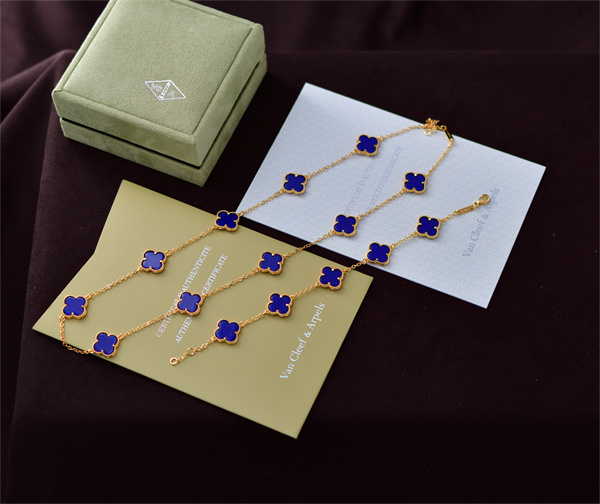 Van Cleef & Arpels Necklace&Bracelet 011